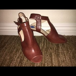 brown heels